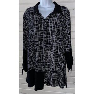 ALI MILES Sz LARGE Black Gray Button Front Artsy  Asymmetrical Hem Tunic EUC